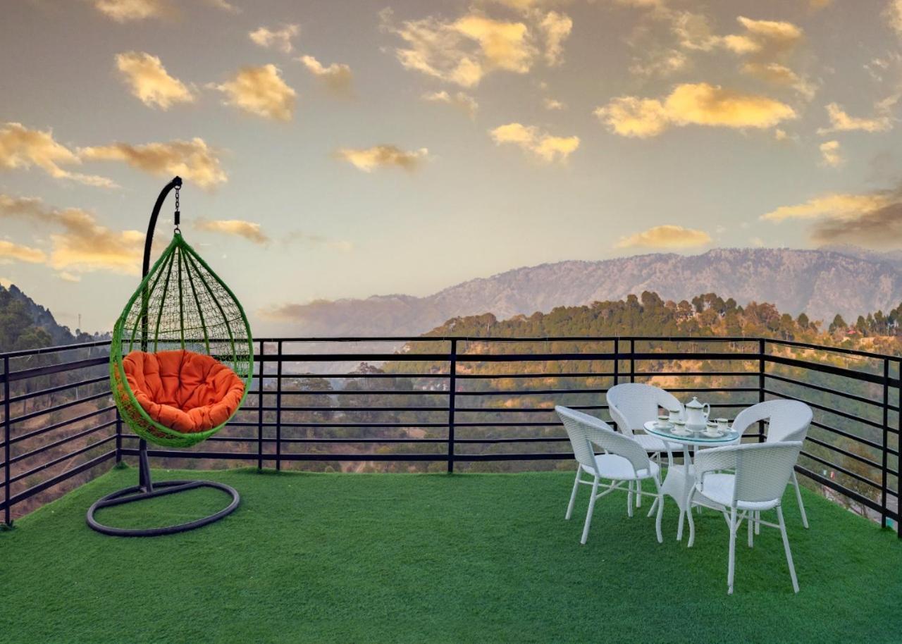 Mystic Kasauli I Pvt Balcony I Peacefull Area I Serviced Apt I By Exotic Stays Dış mekan fotoğraf