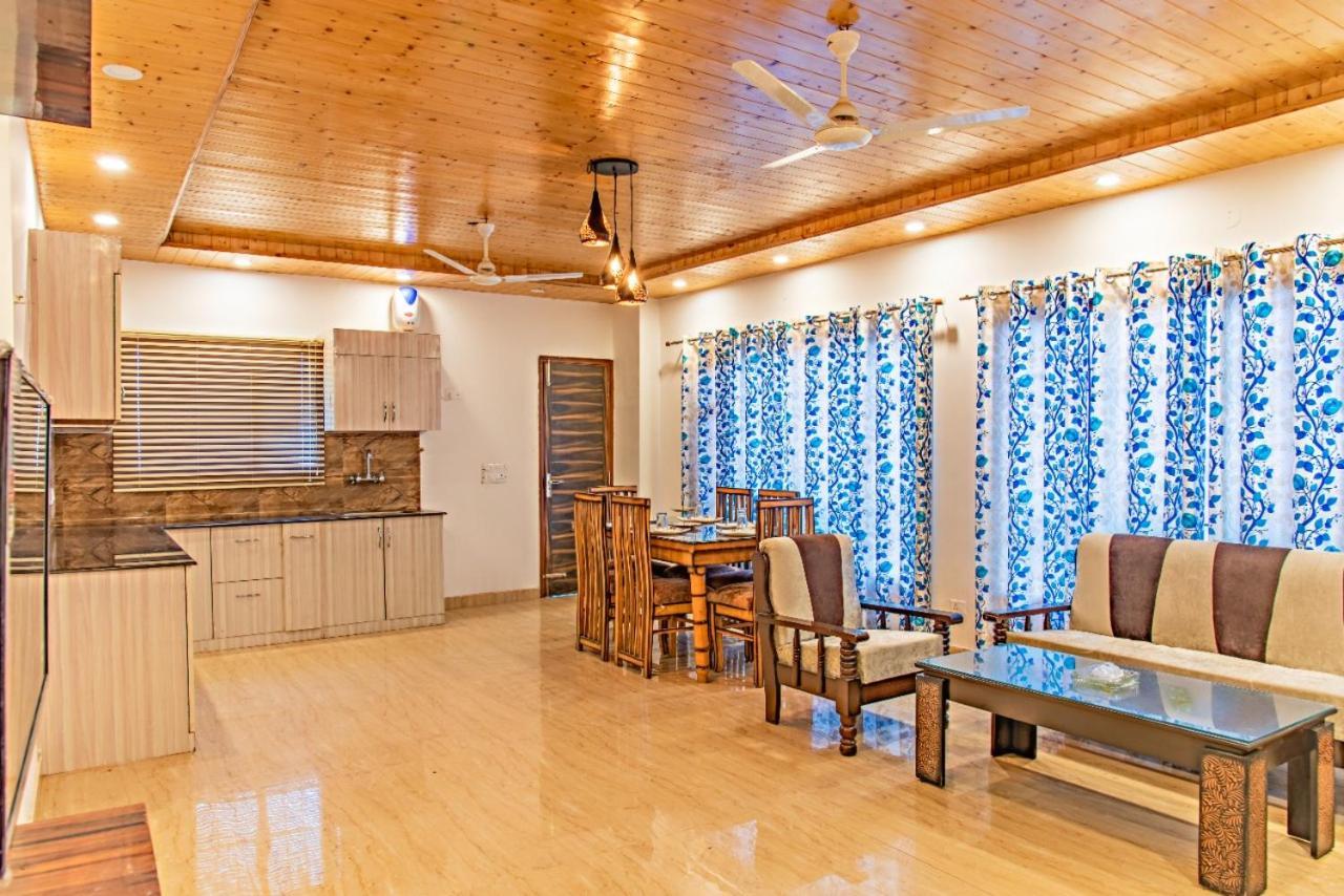 Mystic Kasauli I Pvt Balcony I Peacefull Area I Serviced Apt I By Exotic Stays Dış mekan fotoğraf