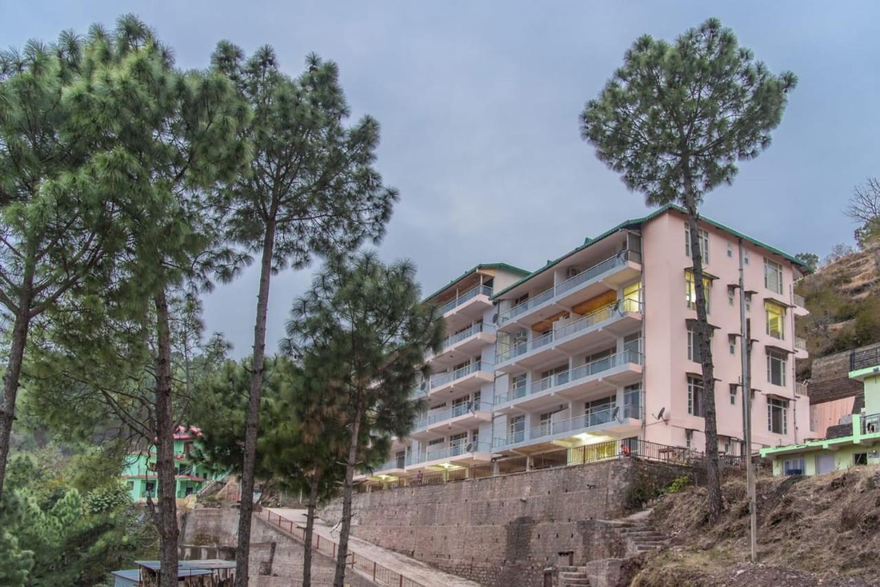Mystic Kasauli I Pvt Balcony I Peacefull Area I Serviced Apt I By Exotic Stays Dış mekan fotoğraf